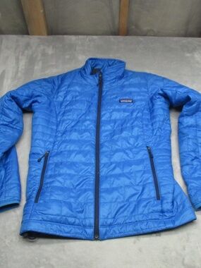 Patagonia Nano Puff Blue Jacket Medium